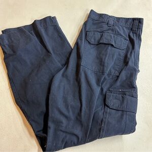 100% Cotton Basic Editions Men's Navy Cargo Pants - Size 40x32